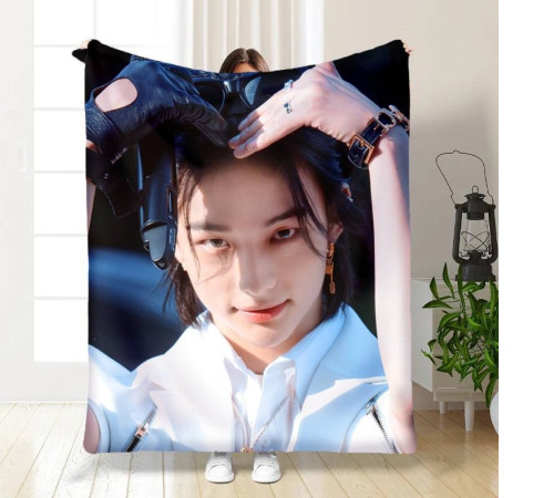 Плюшевий 3D-плед Stray Kids Hyunjin 15800, 135х160 см