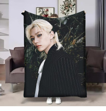 Плюшевий 3D-плед Stray Kids Фелікс 32321, 160х200 см